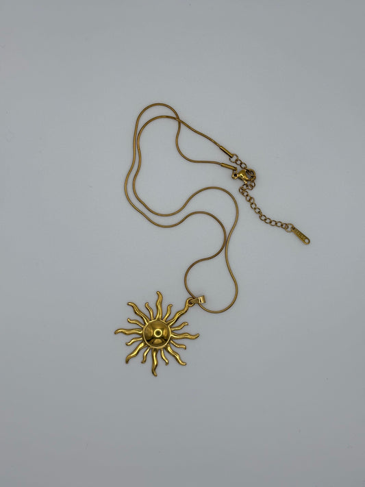 Aureum Solis